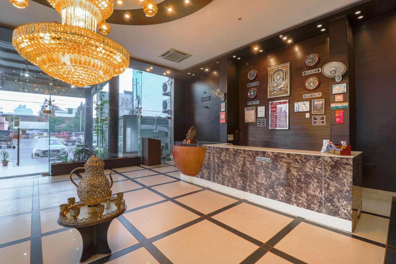 Oaktel Hotel Grand Shiva Near Ganga Ghat Харидвар Экстерьер фото